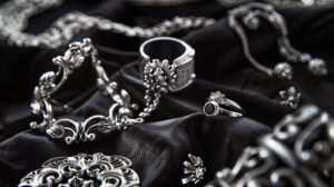 Prata 925: Tudo o Que Você Precisa Saber Sobre Esta Liga Preciosa Prata 925